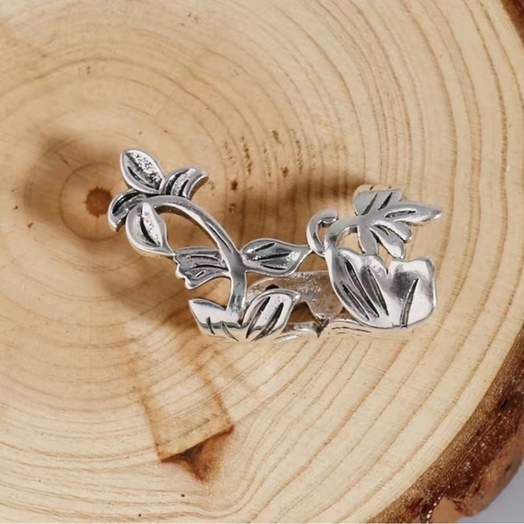 Ear Cuff Earring Womens Adjustable Non-Piercing Leaf & Flower Sterling Plated - Picture 3 of 6